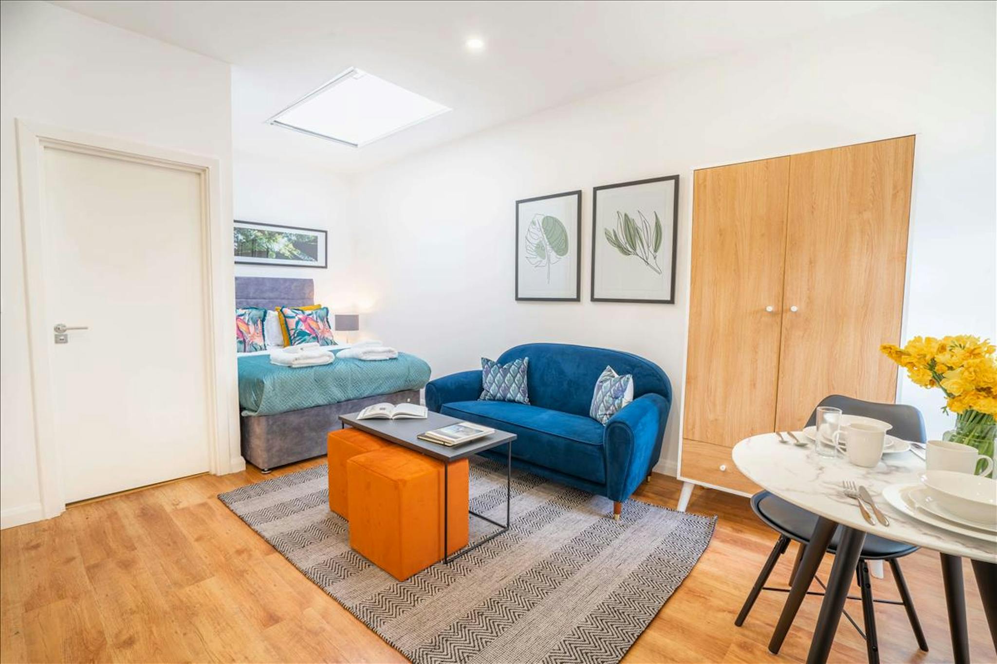 Warwick Road, London preview