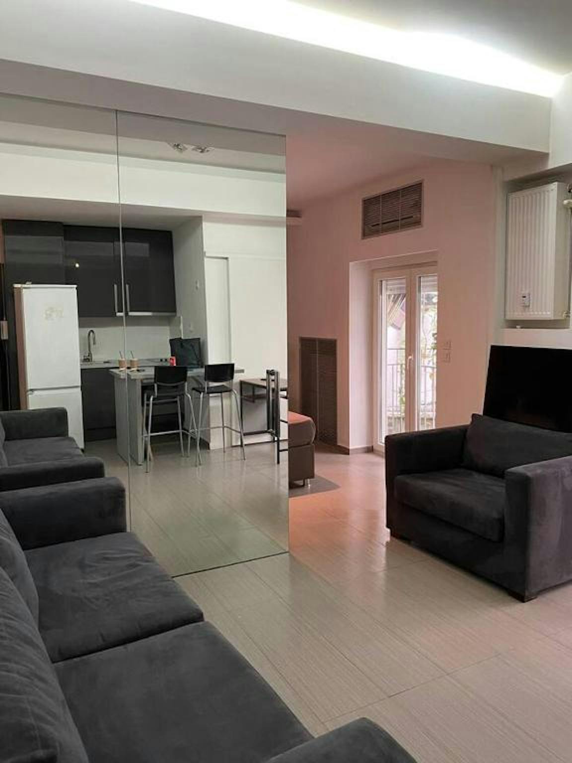 Xanthippou, Athens preview