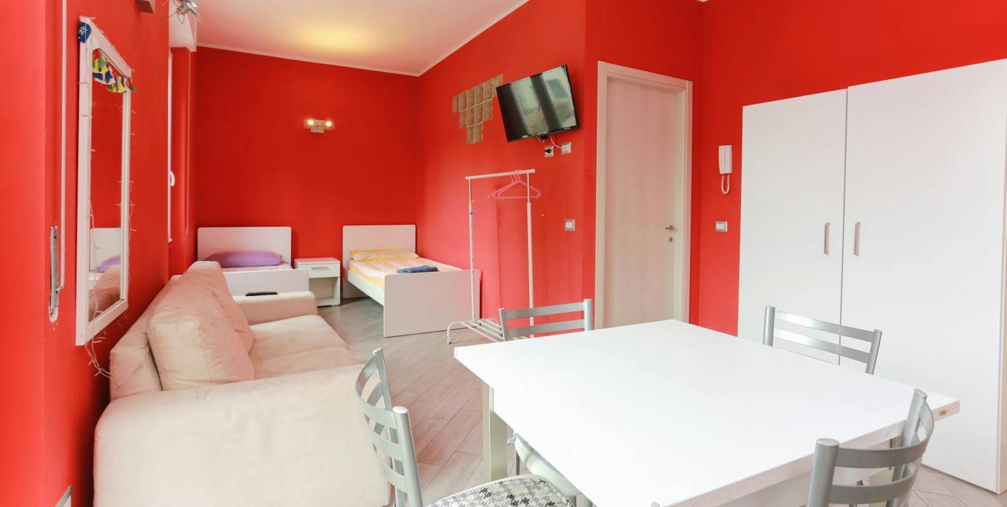 Via Bordighera, Milan preview